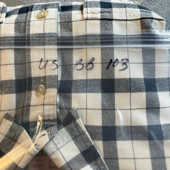 Filson Alaskan Guide Sz Medium Buffalo Check Flannel Shirt Cream Black Cotton